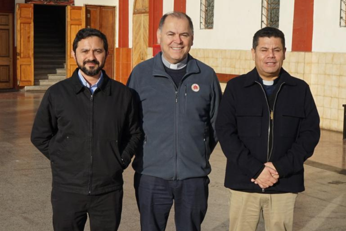 P. Nelson Moreno visita Salesianos La Serena